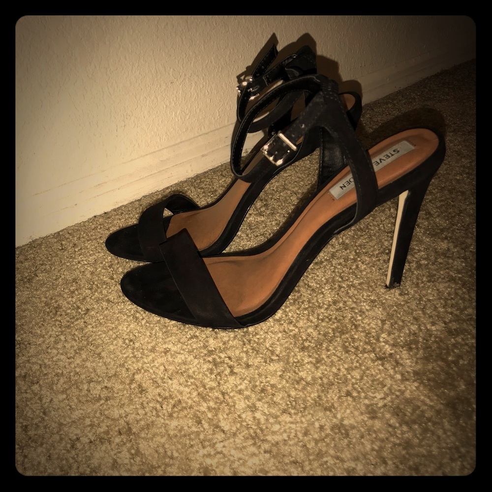 NWT Steve Madden heels!!